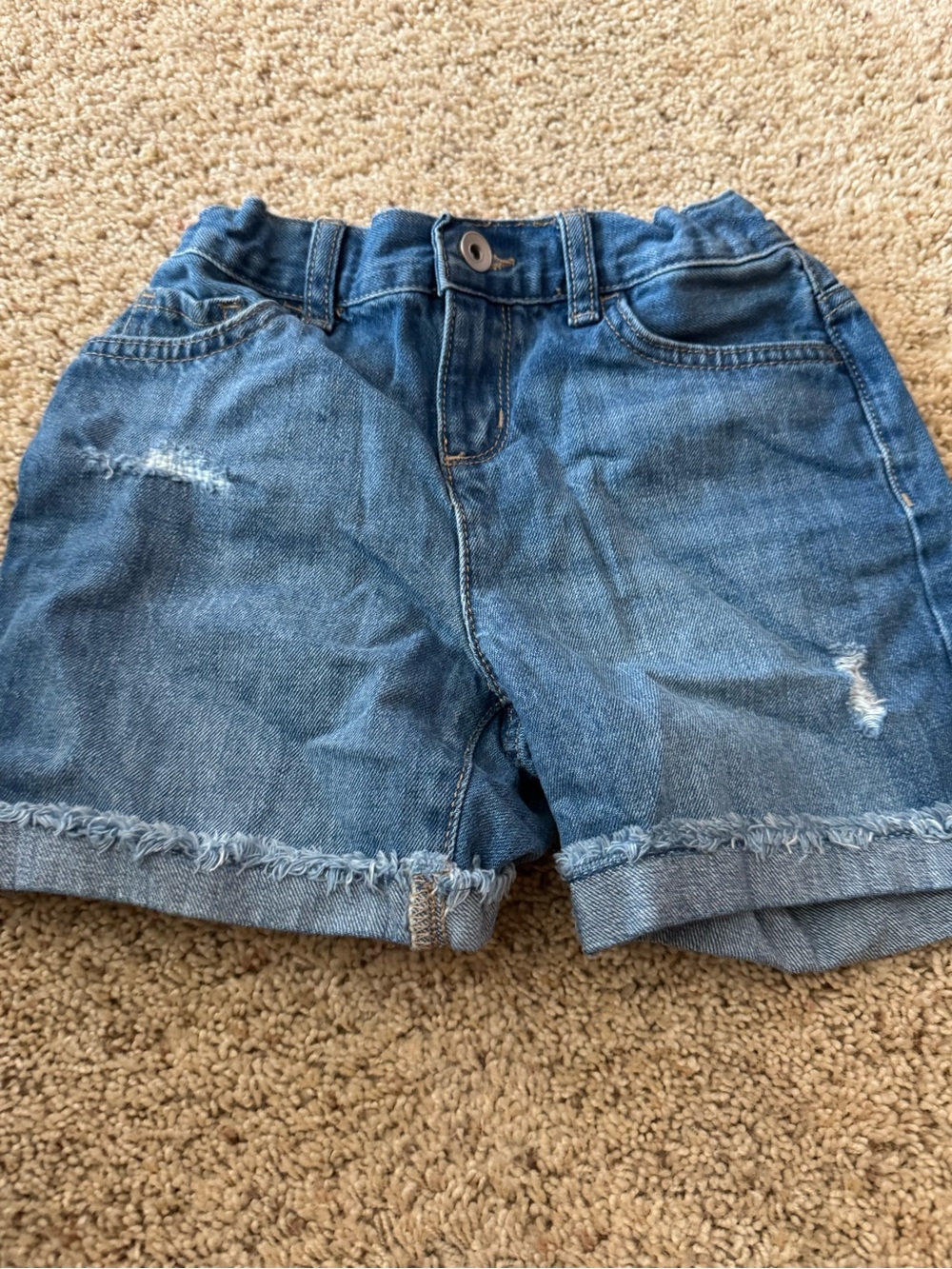 Girls denim short 💙